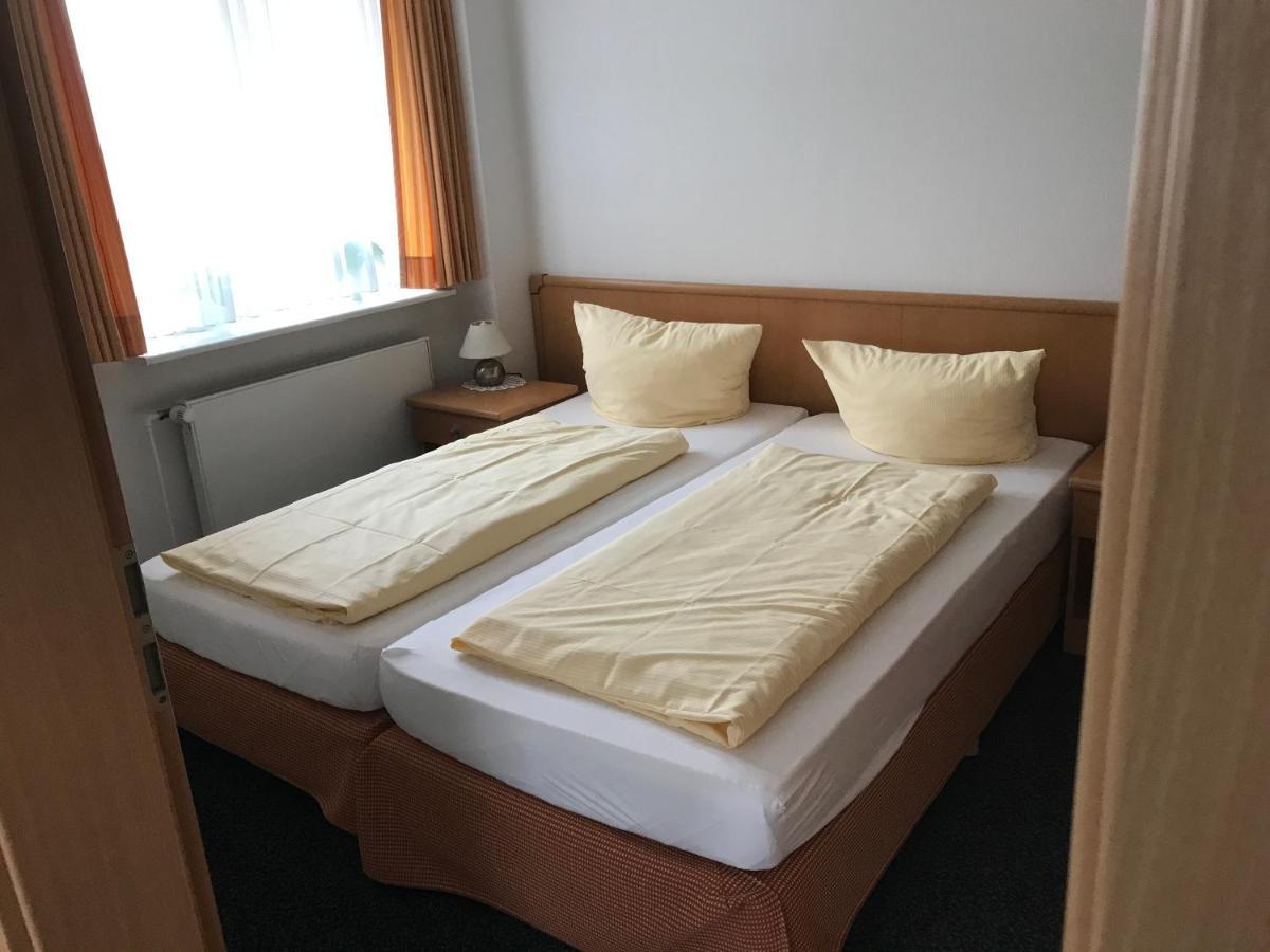 Arp'S Gasthof Schonkirchen Dış mekan fotoğraf